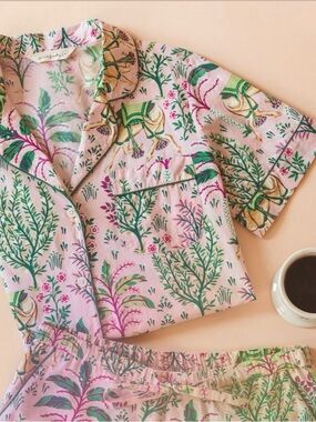 Printfresh “Camel’s Courtyard” Pink Floral & Green Garden Print Pajama Set